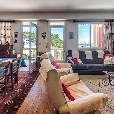 2 Bedroom Awesome In