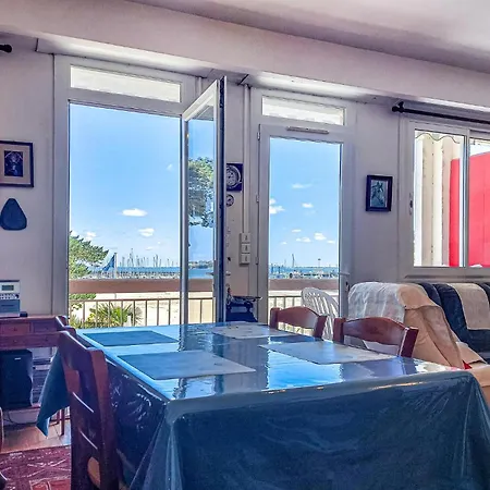 2 Bedroom Awesome In